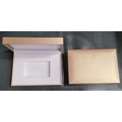 Astuccio per blister colore oro